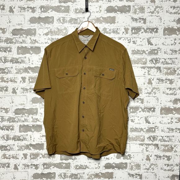 Eddie Bauer Button Up Short Sleeve Button Up Shirt Size XL - Picture 2 of 5